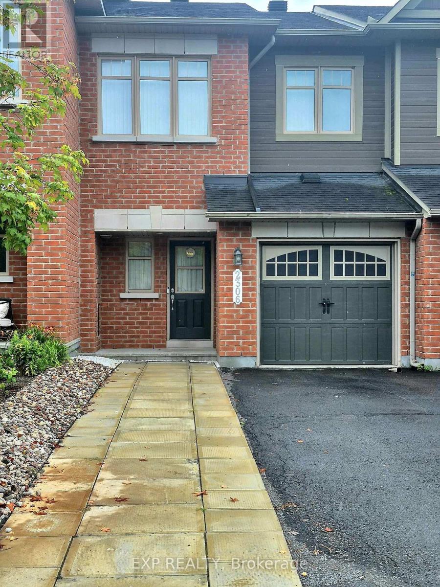 2306 Marble Crescent Property Photo 1