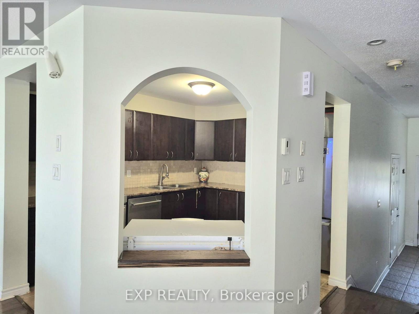 2306 Marble Crescent Property Photo 5