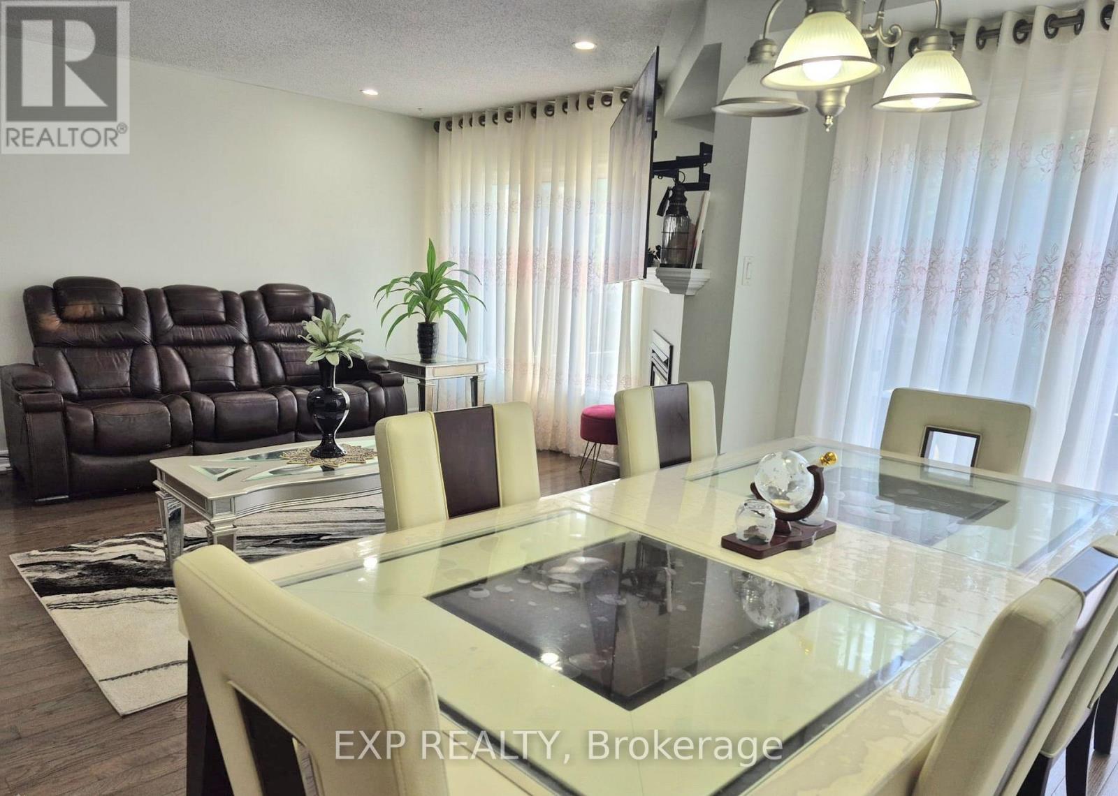 2306 Marble Crescent Property Photo 9