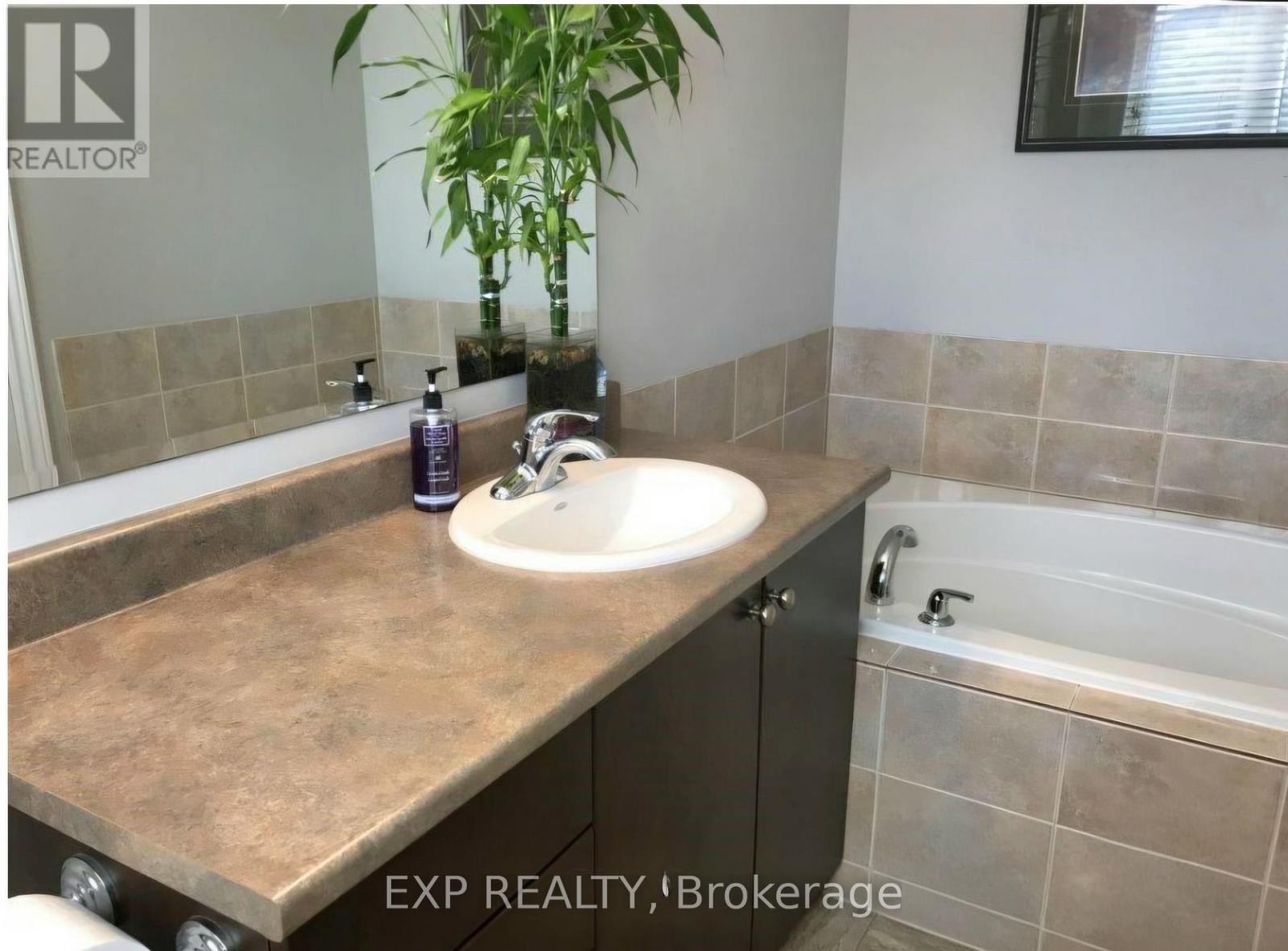 2306 Marble Crescent Property Photo 22