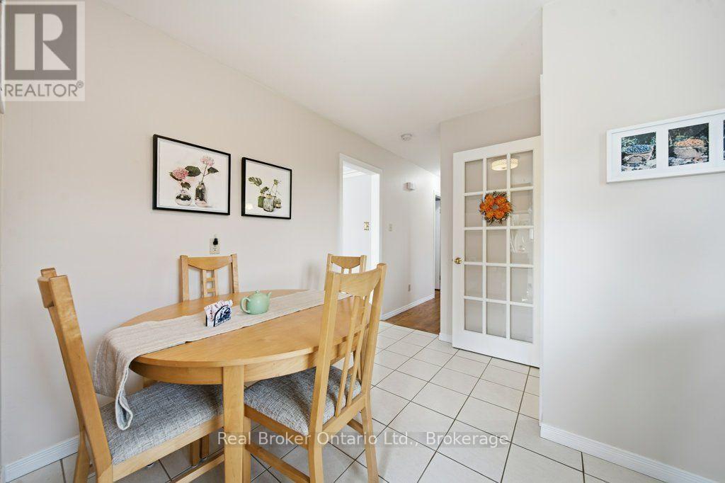 22 Mountford Drive Property Photo 11