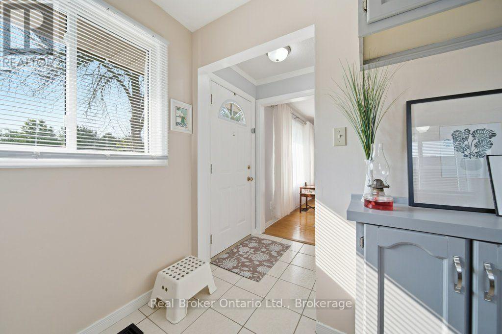 22 Mountford Drive Property Photo 12