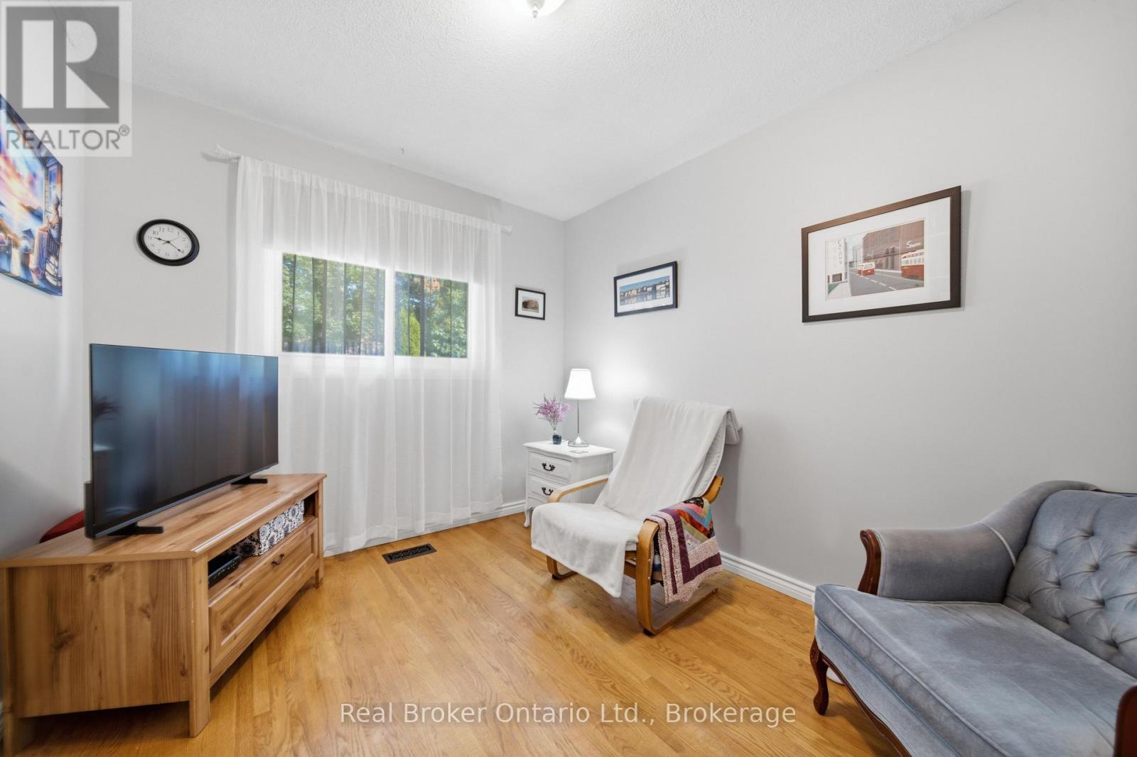 22 Mountford Drive Property Photo 22