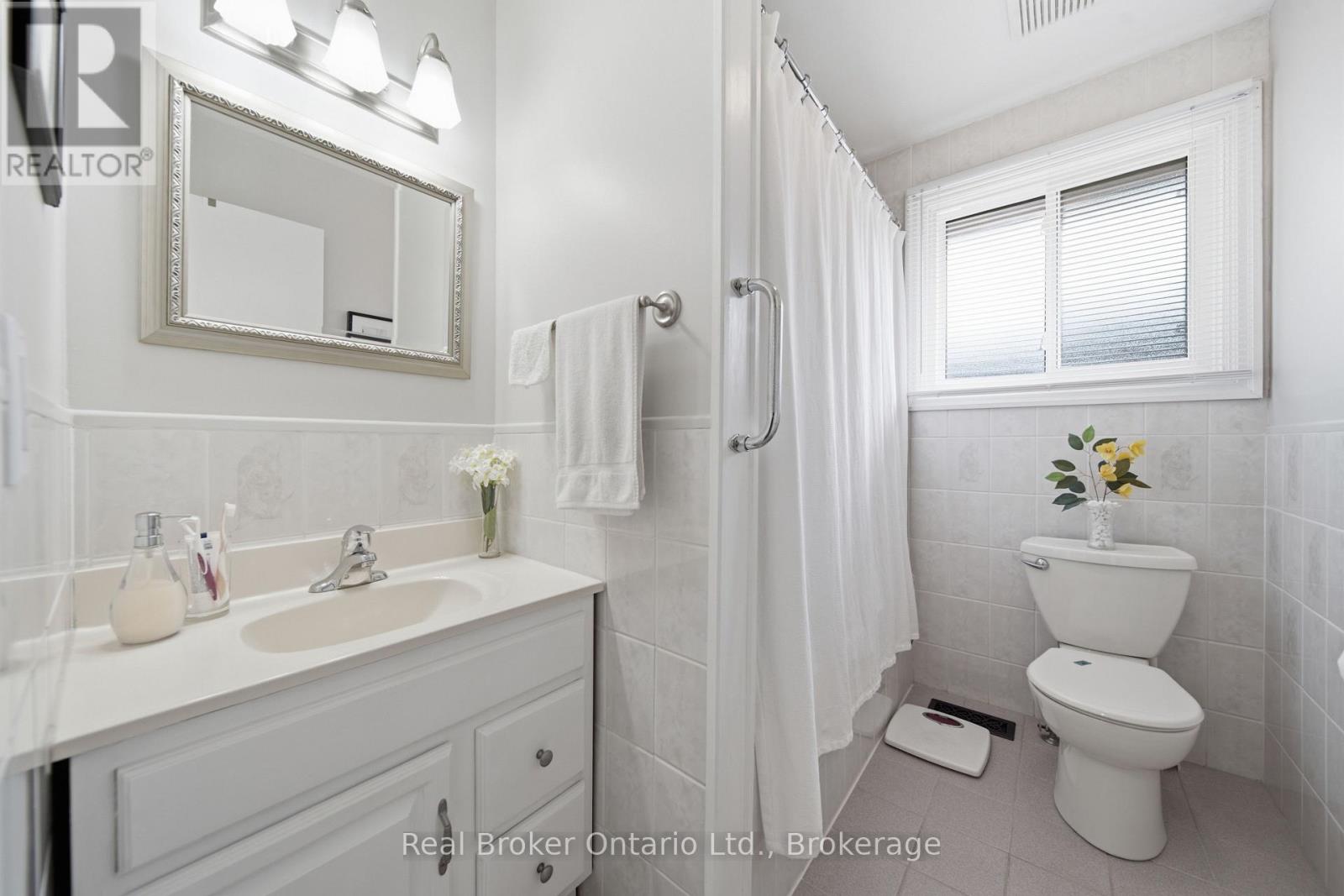22 Mountford Drive Property Photo 23