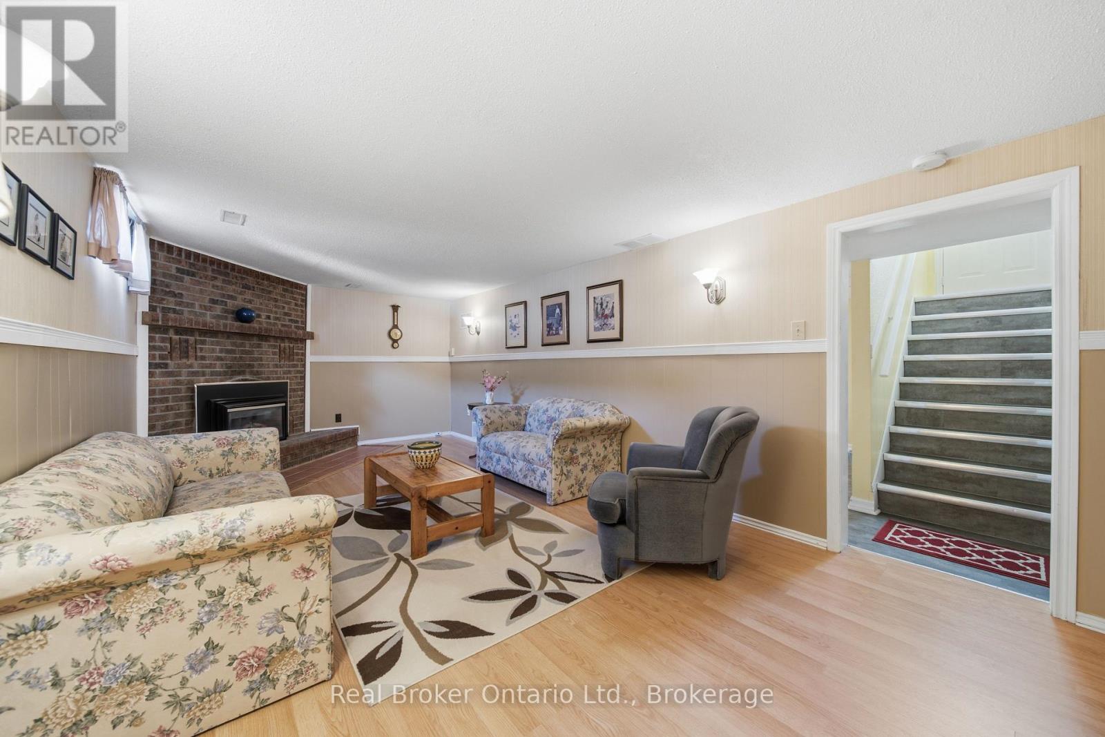 22 Mountford Drive Property Photo 25