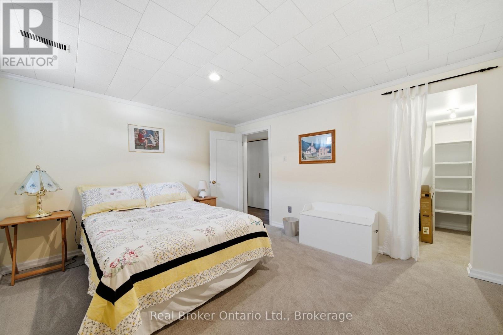 22 Mountford Drive Property Photo 28
