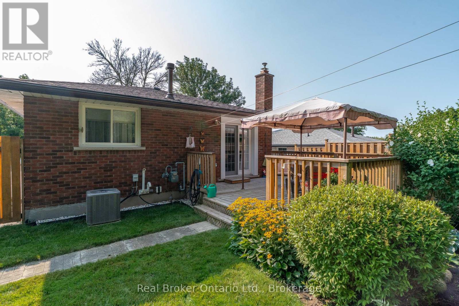 22 Mountford Drive Property Photo 46