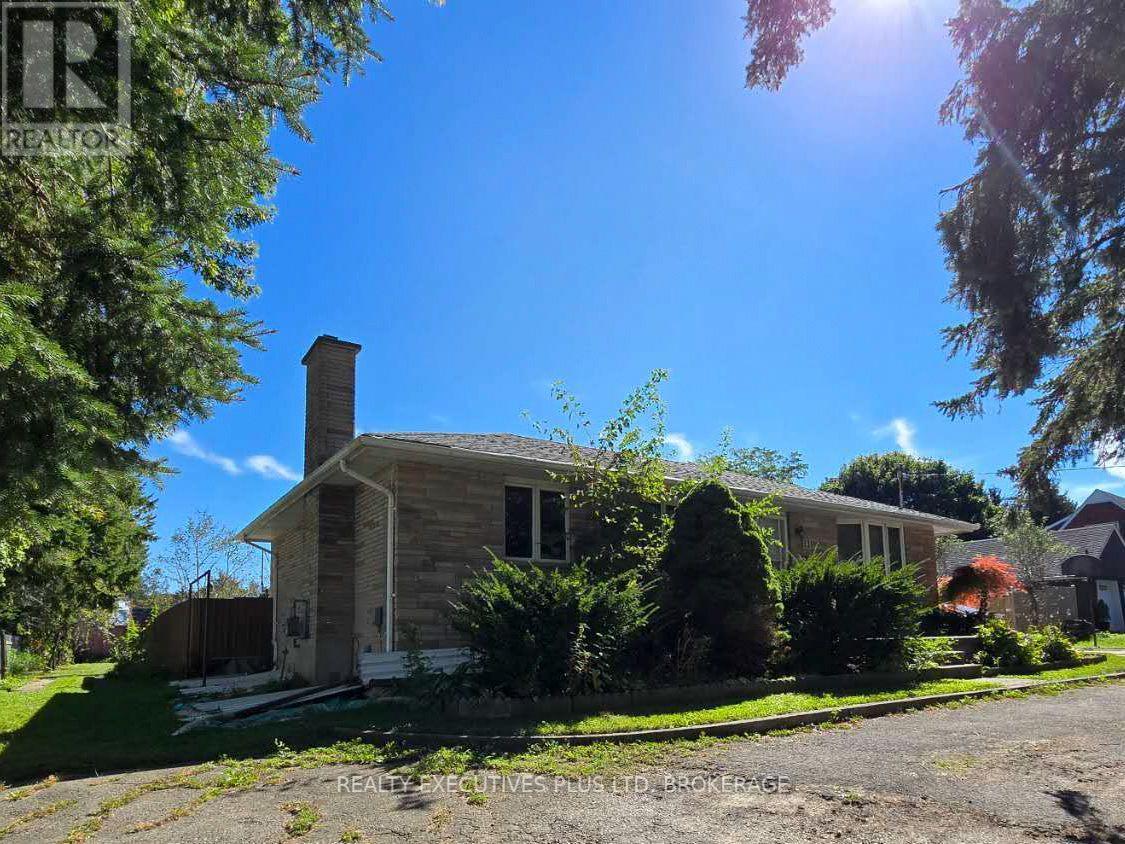 131 Fairview Avenue Property Photo 2