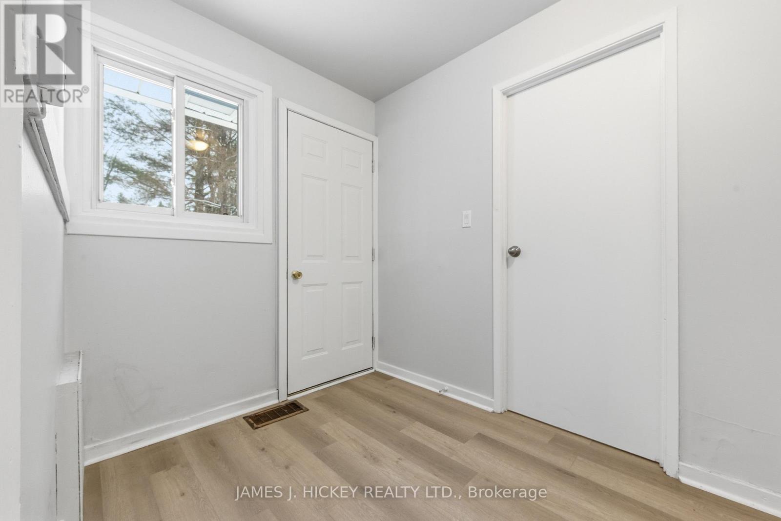 88 Glendale Avenue Property Photo 20