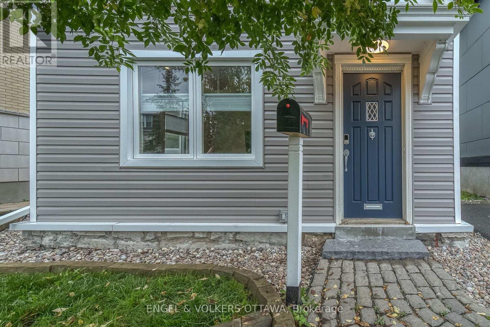 379 Madison Avenue Property Photo 1