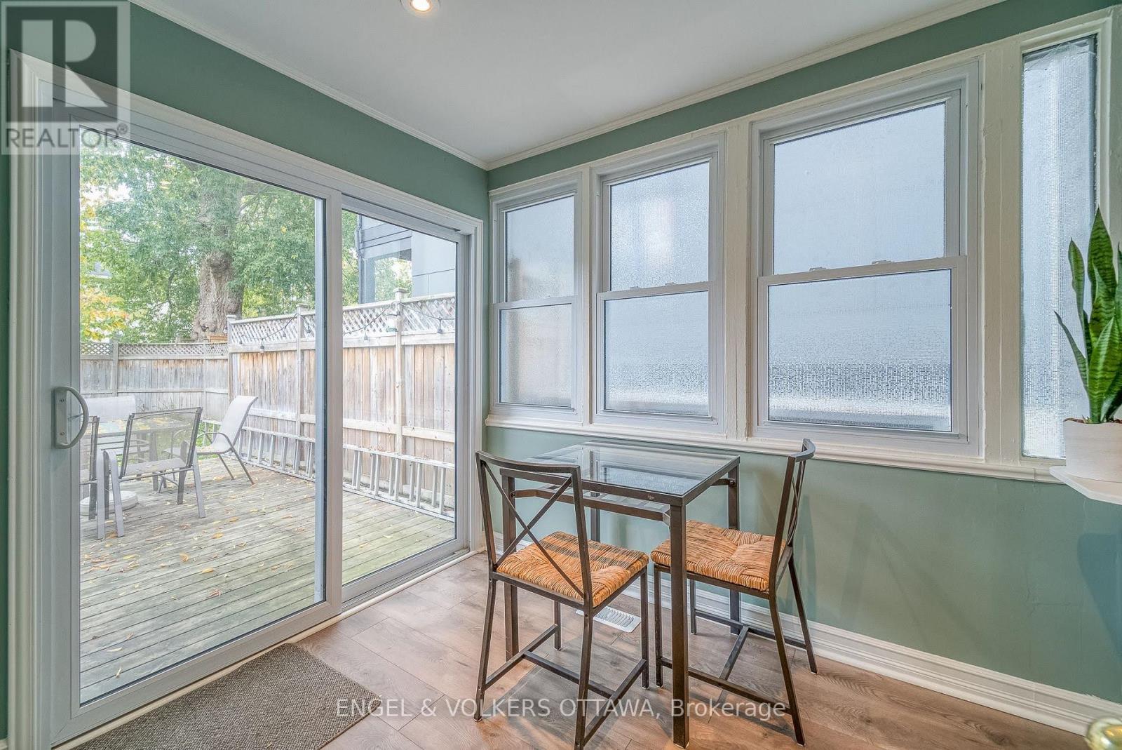 379 Madison Avenue Property Photo 11