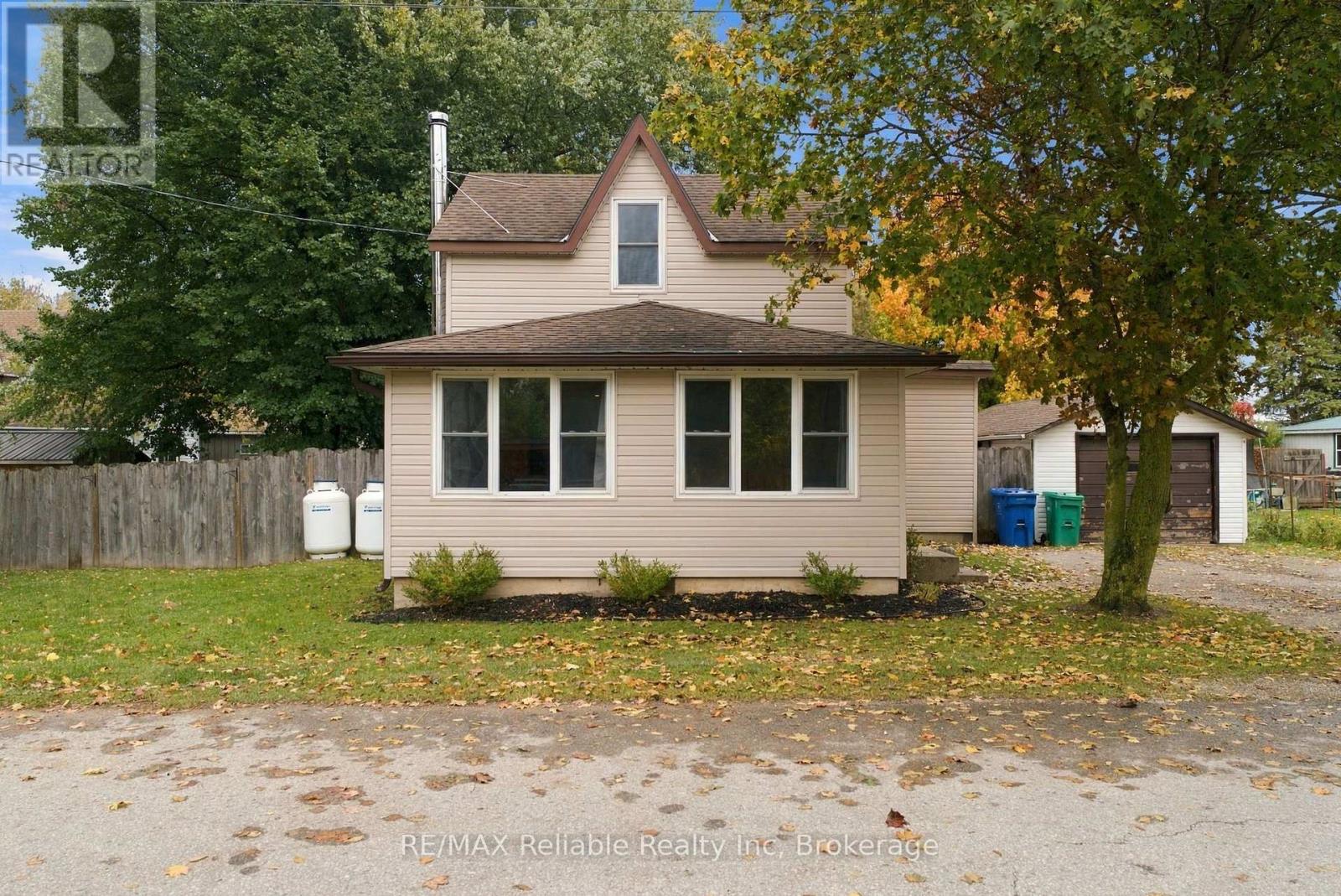 74 William Street Property Photo 2