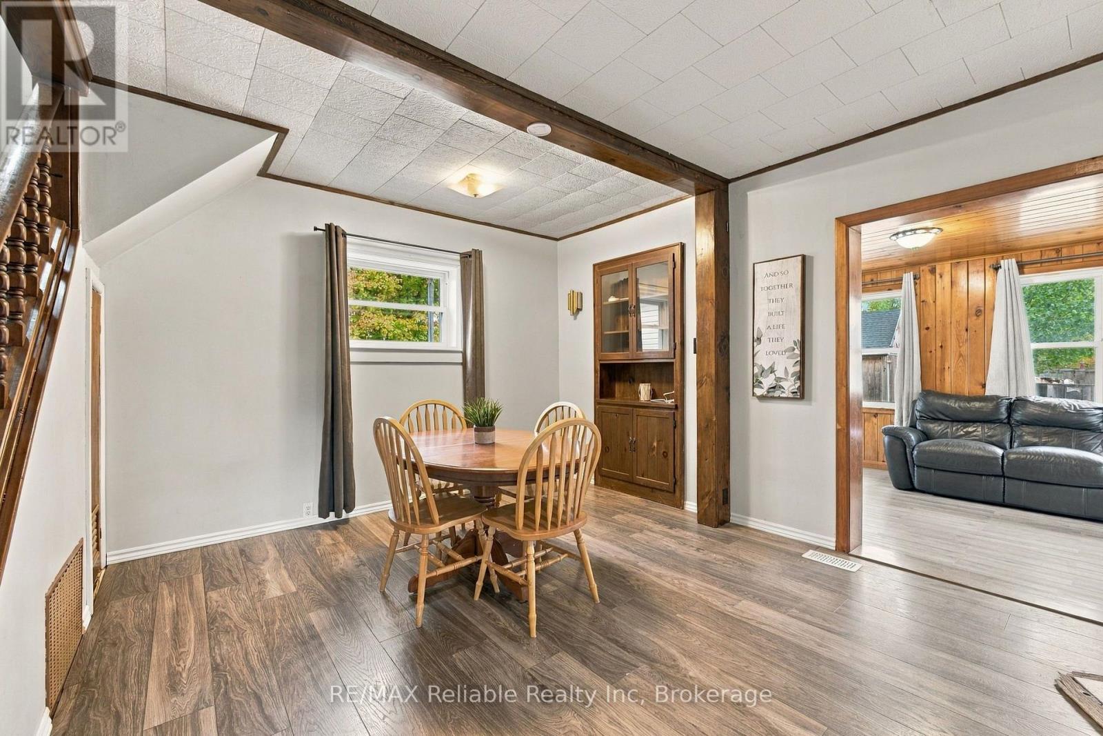 74 William Street Property Photo 14