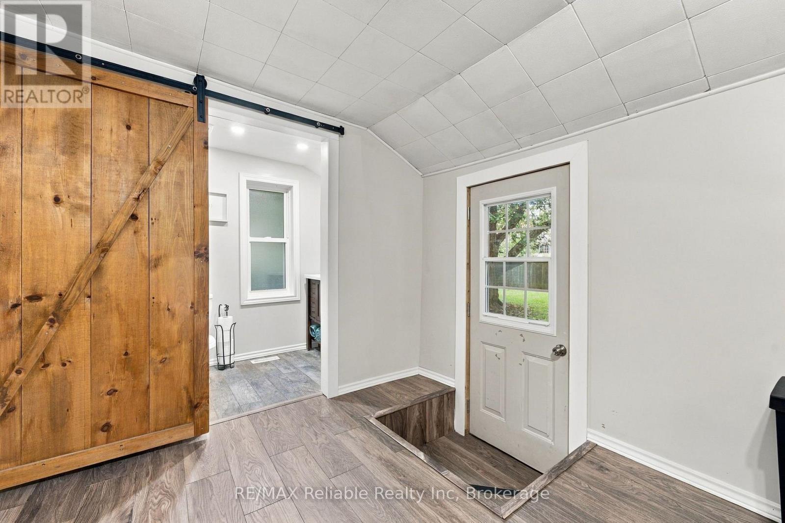 74 William Street Property Photo 19