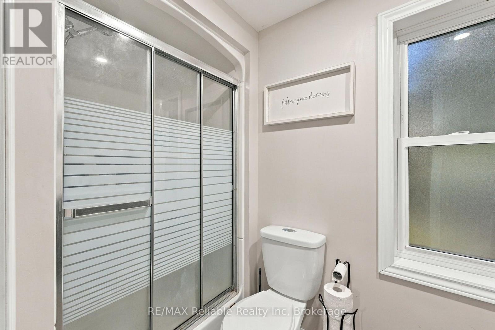 74 William Street Property Photo 24