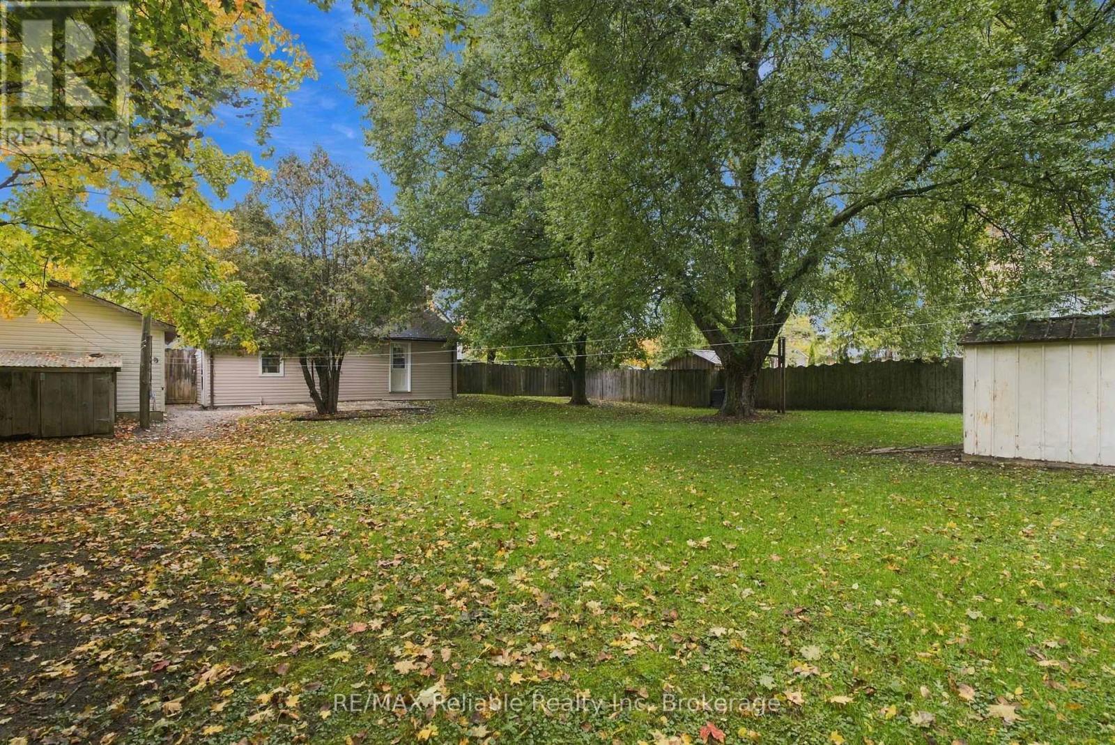 74 William Street Property Photo 35