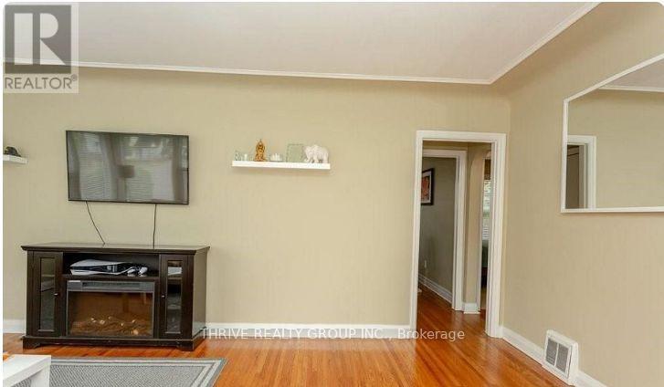 Main Floor - 120 Brampton Road Property Photo 7