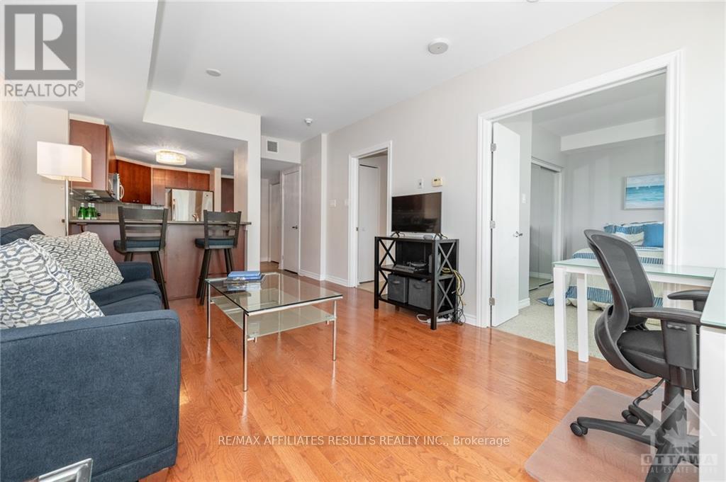 410 - 200 Rideau Street Property Photo 6