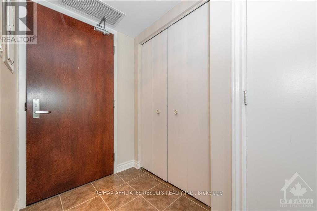 410 - 200 Rideau Street Property Photo 9