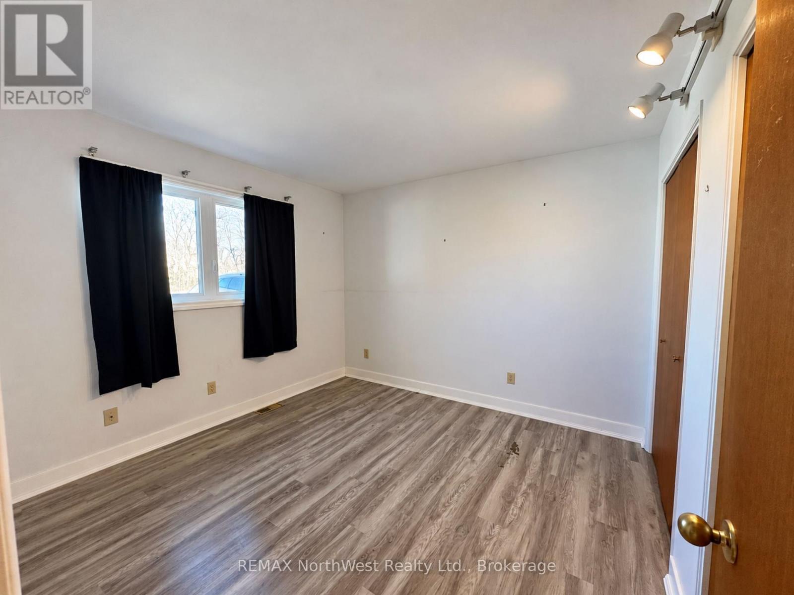 226 Fourth Street N Property Photo 20