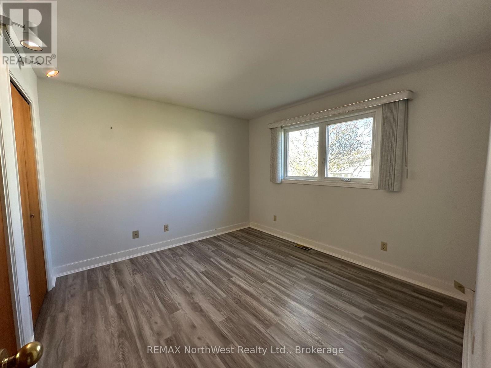 226 Fourth Street N Property Photo 24