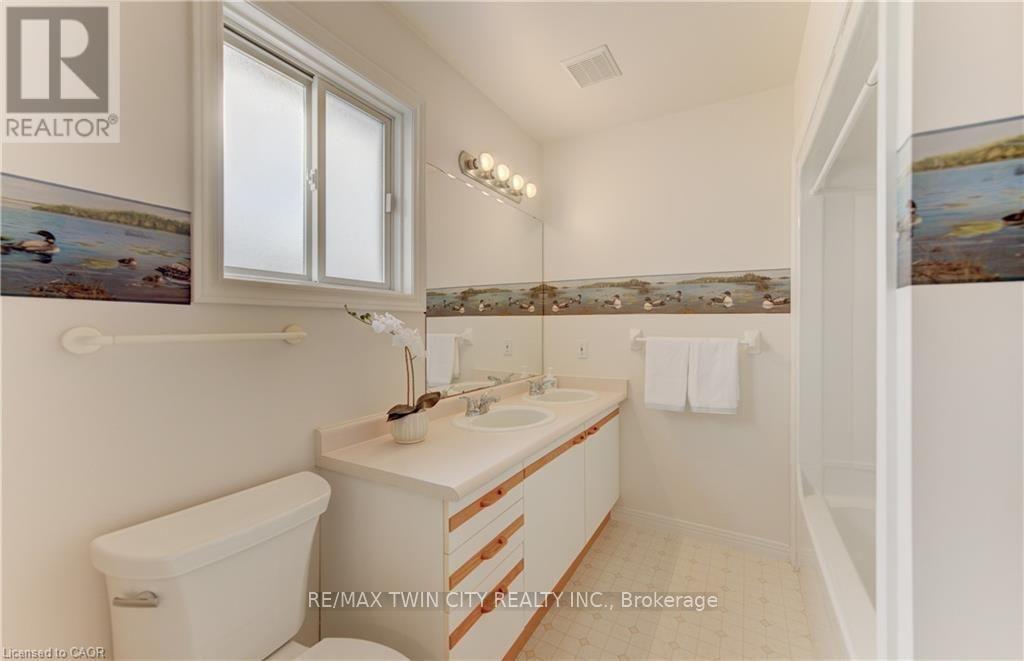 4 - 360 Cornridge Place Property Photo 24
