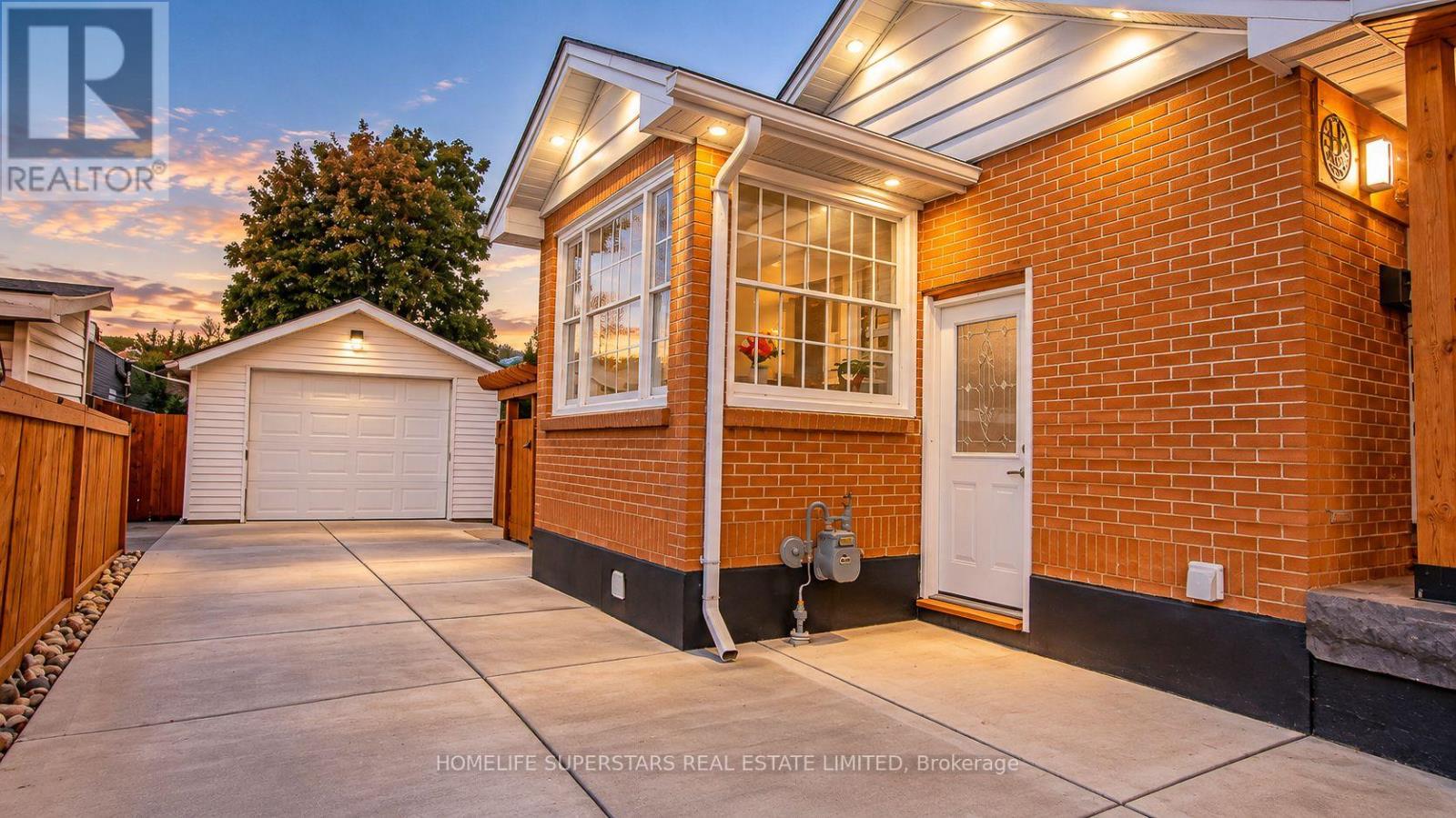 706 Rowntree Avenue Property Photo 4