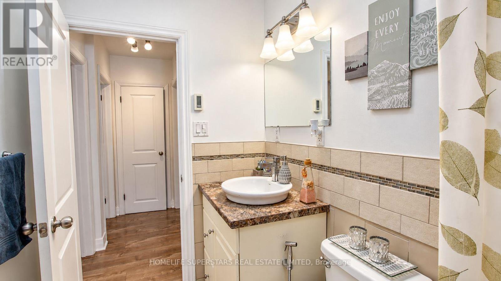 706 Rowntree Avenue Property Photo 17