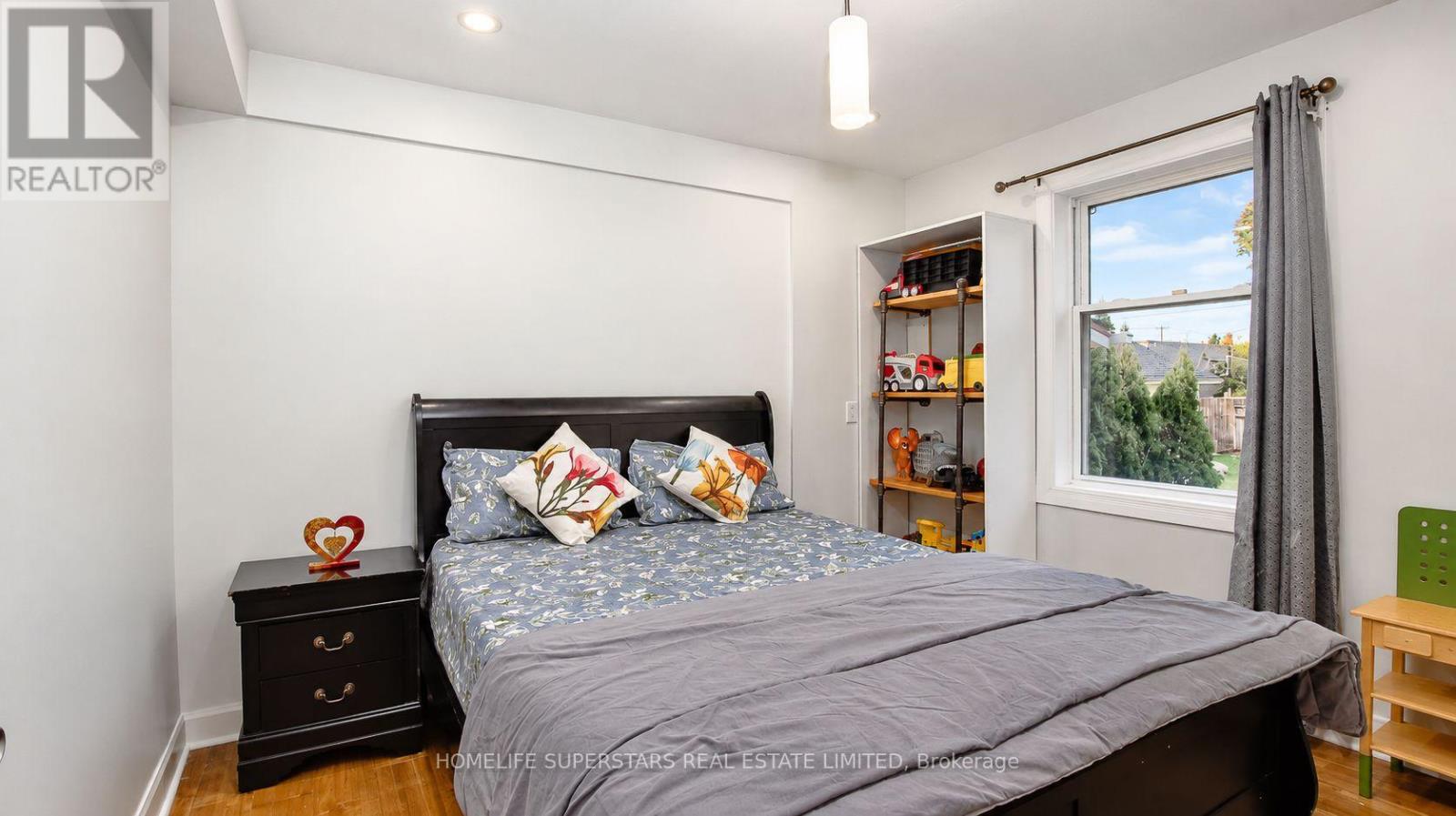 706 Rowntree Avenue Property Photo 19