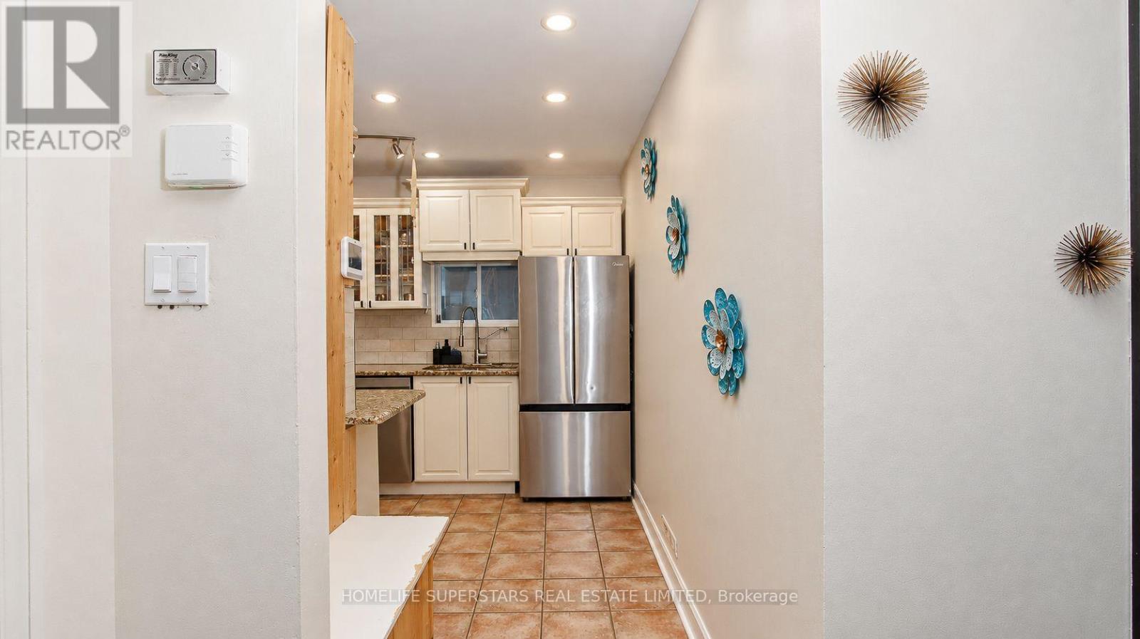 706 Rowntree Avenue Property Photo 25