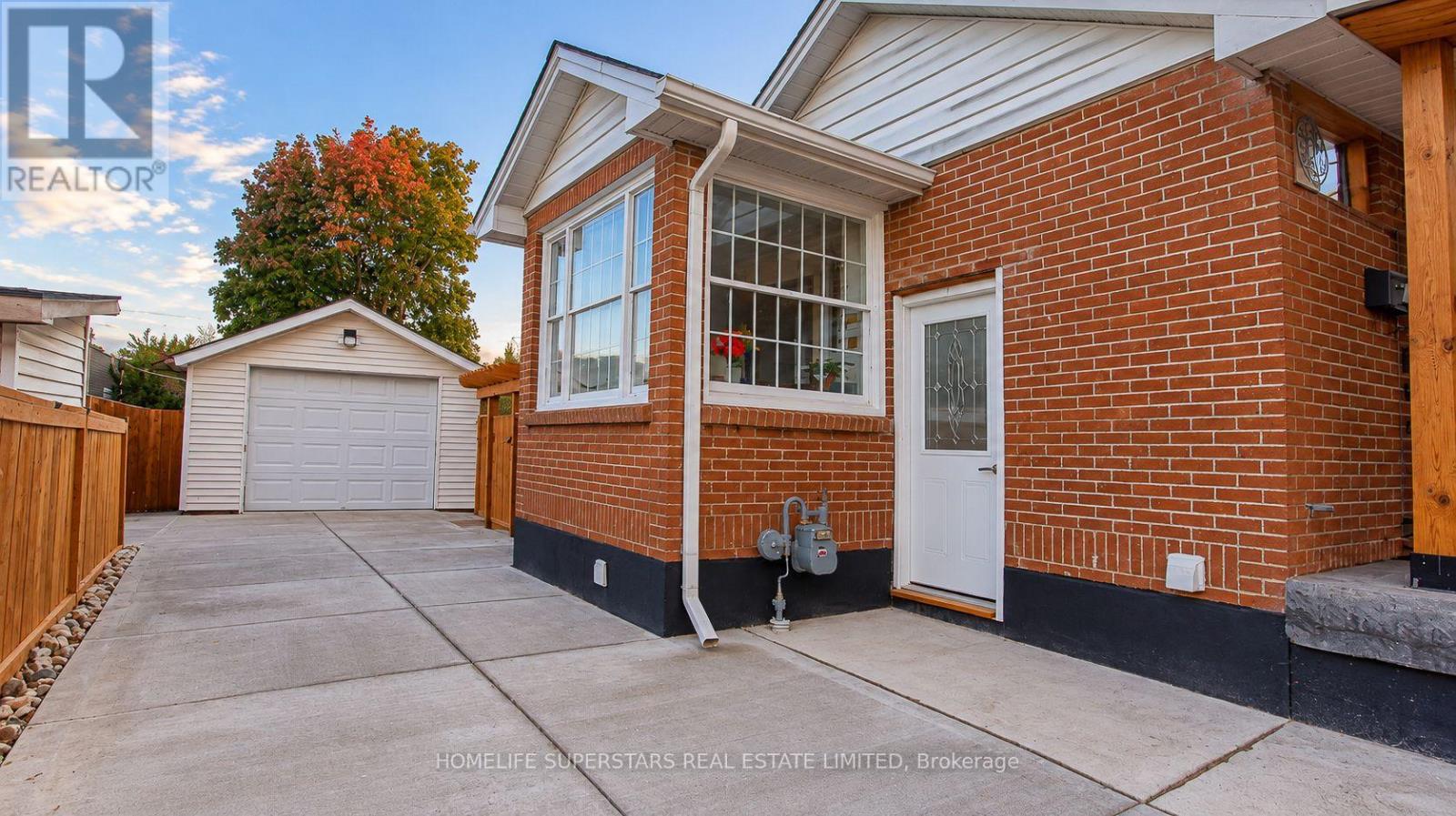 706 Rowntree Avenue Property Photo 35