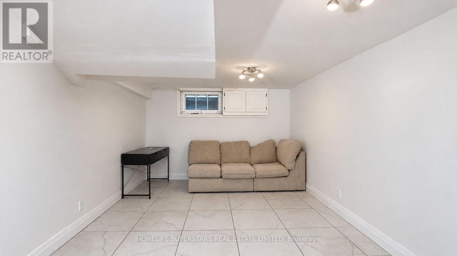 706 Rowntree Avenue Property Photo 41
