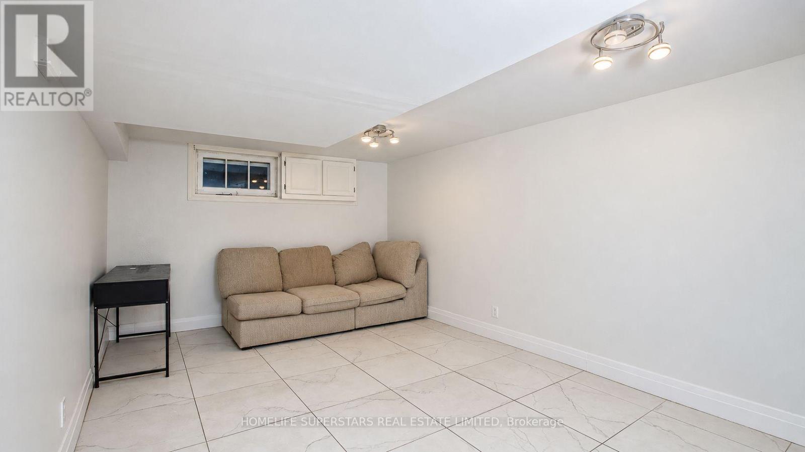 706 Rowntree Avenue Property Photo 43