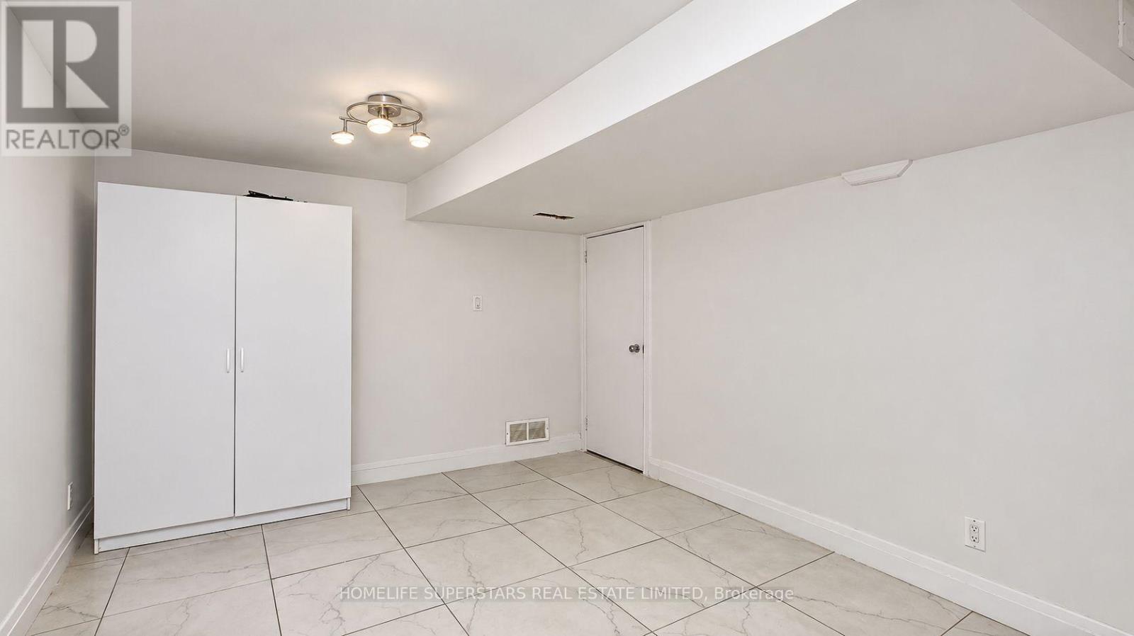 706 Rowntree Avenue Property Photo 44