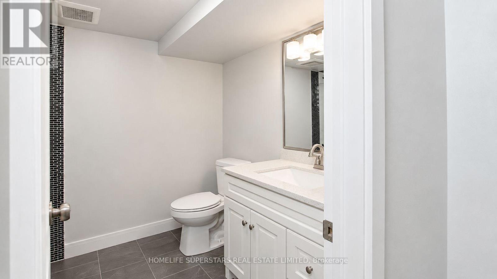 706 Rowntree Avenue Property Photo 45
