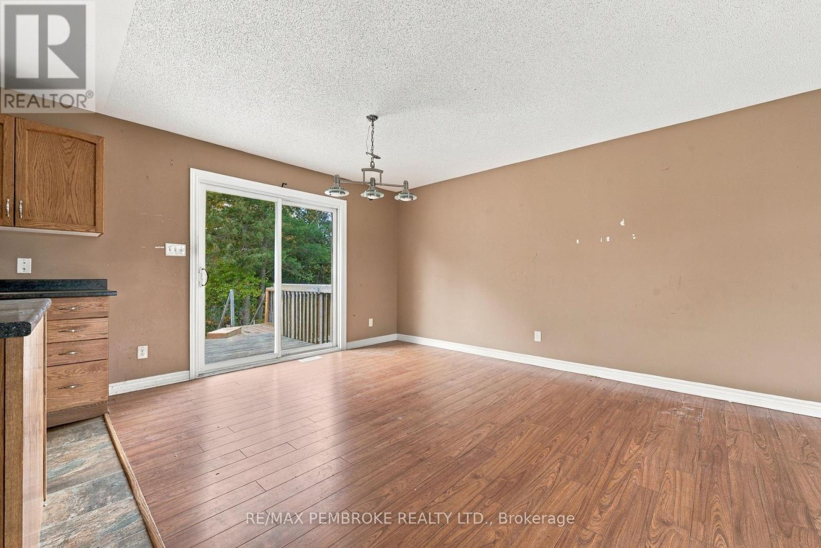 18 Joseph Street Property Photo 22