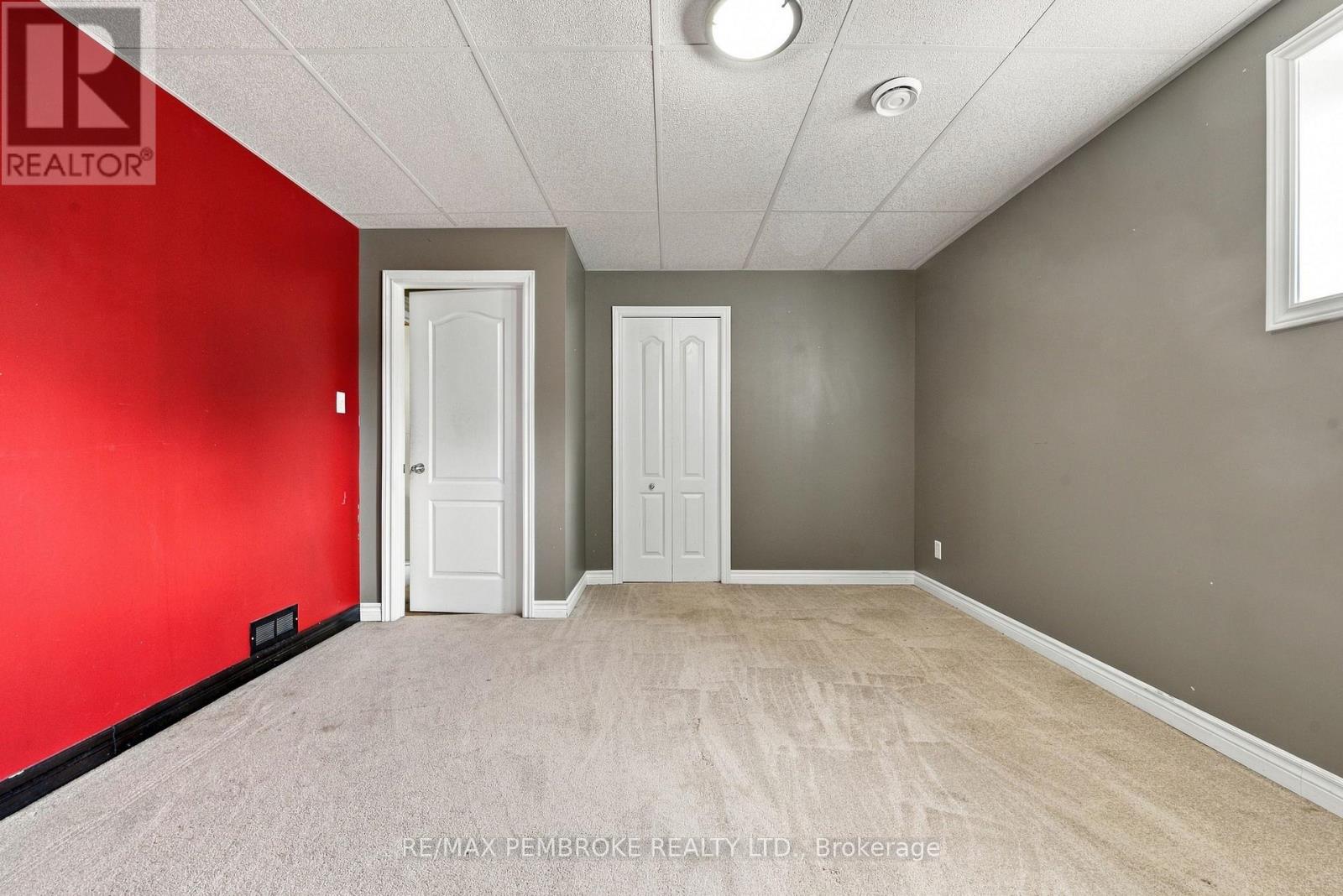 18 Joseph Street Property Photo 40