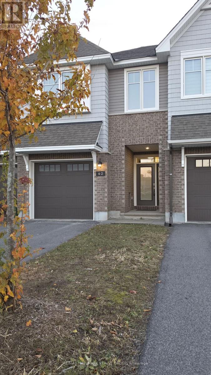 62 Mandevilla Crescent Property Photo 1