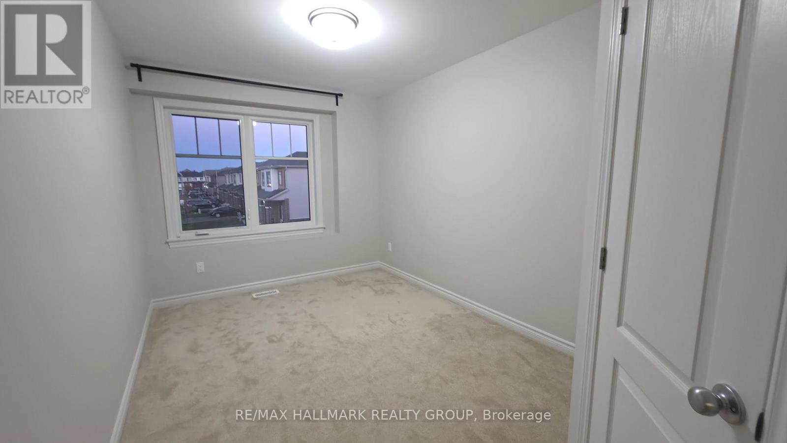 62 Mandevilla Crescent Property Photo 33