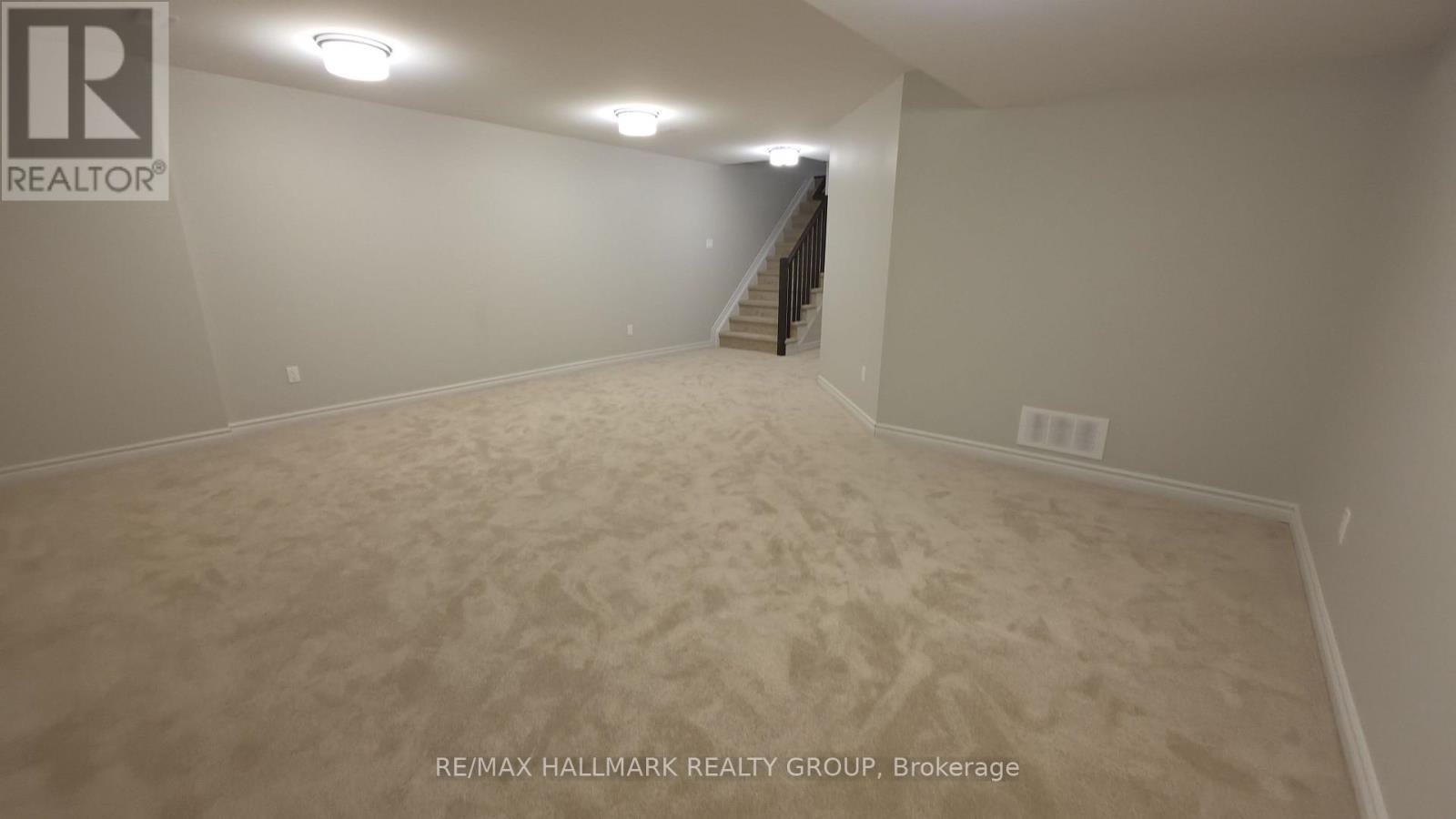 62 Mandevilla Crescent Property Photo 42