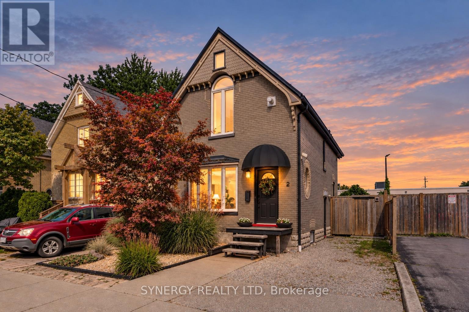 2 Erie Avenue Property Photo 1