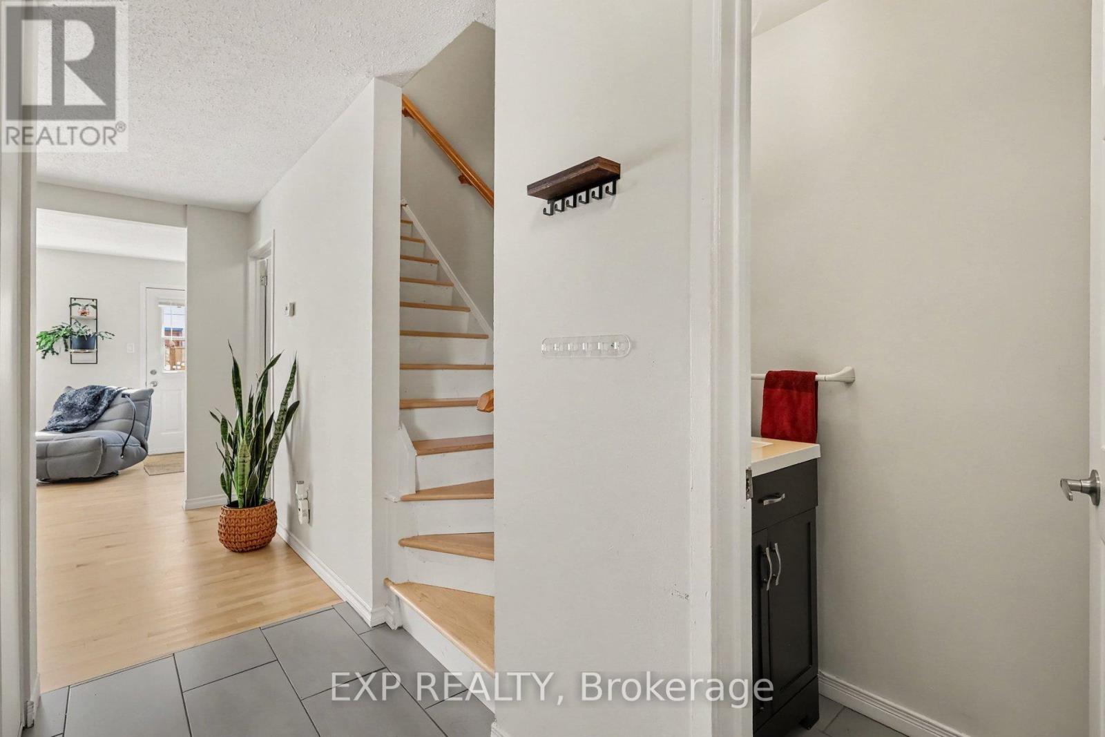 1290 Cahill Drive Property Photo 3