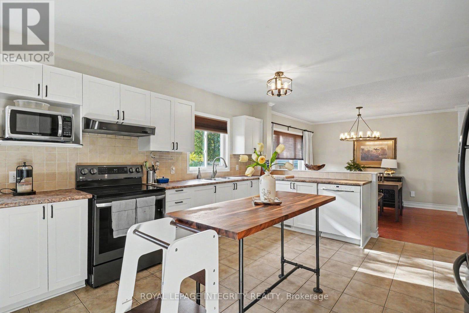 84 Lamadeleine Boulevard Property Photo 11