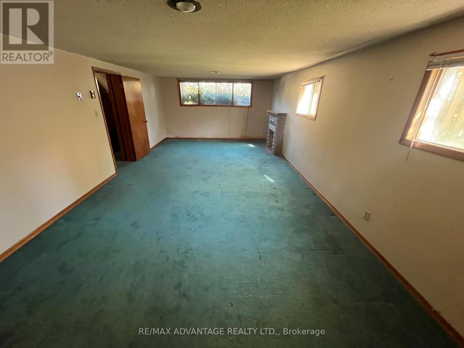 6 William Street Property Photo 14