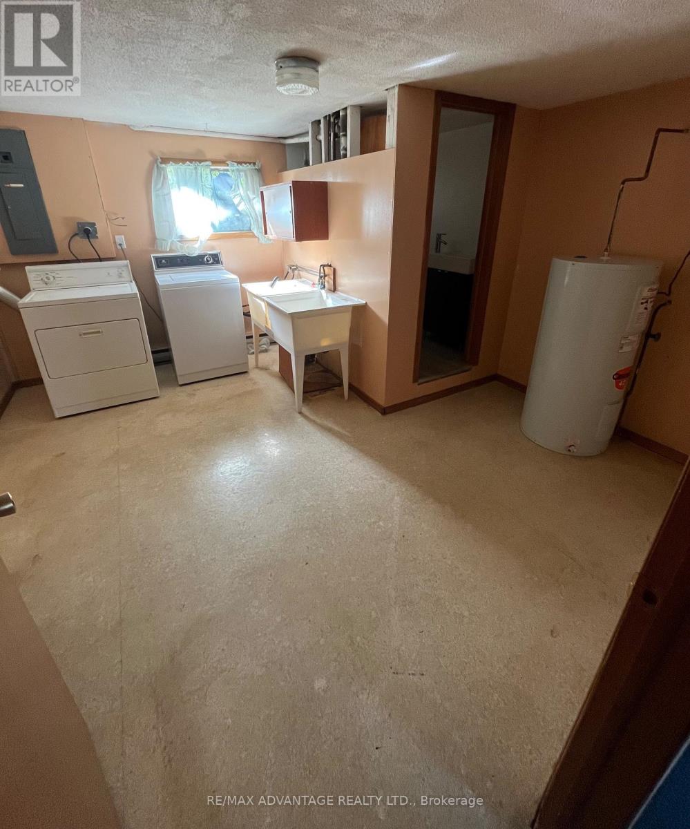 6 William Street Property Photo 17