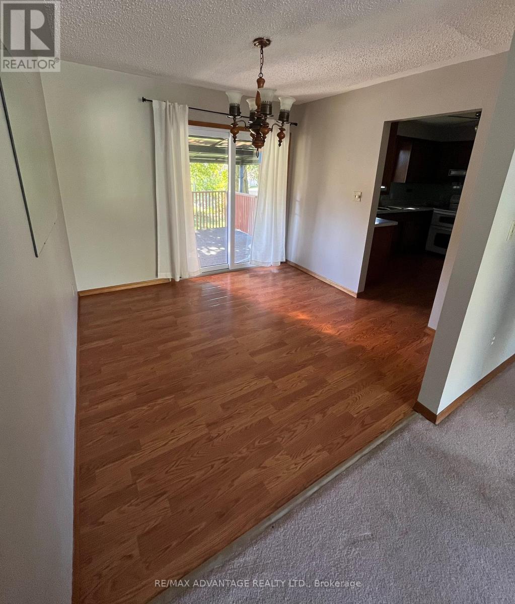 6 William Street Property Photo 24