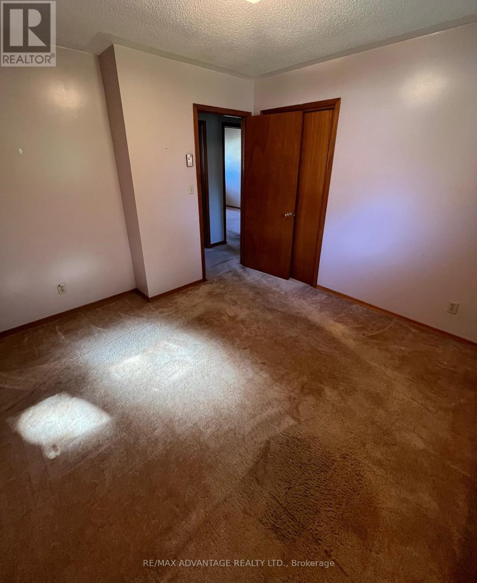 6 William Street Property Photo 28