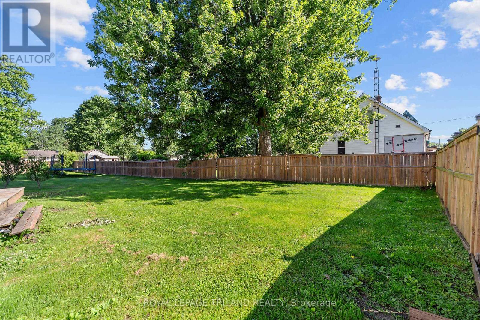 15 Dundas Street Property Photo 13