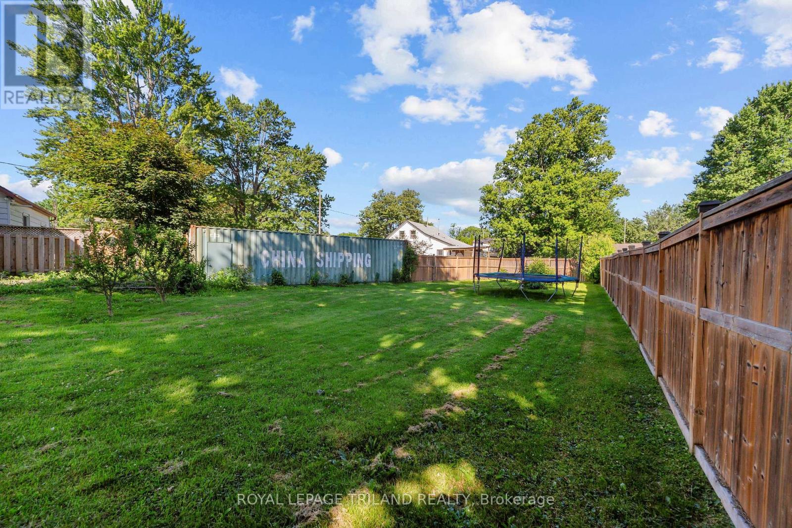15 Dundas Street Property Photo 15
