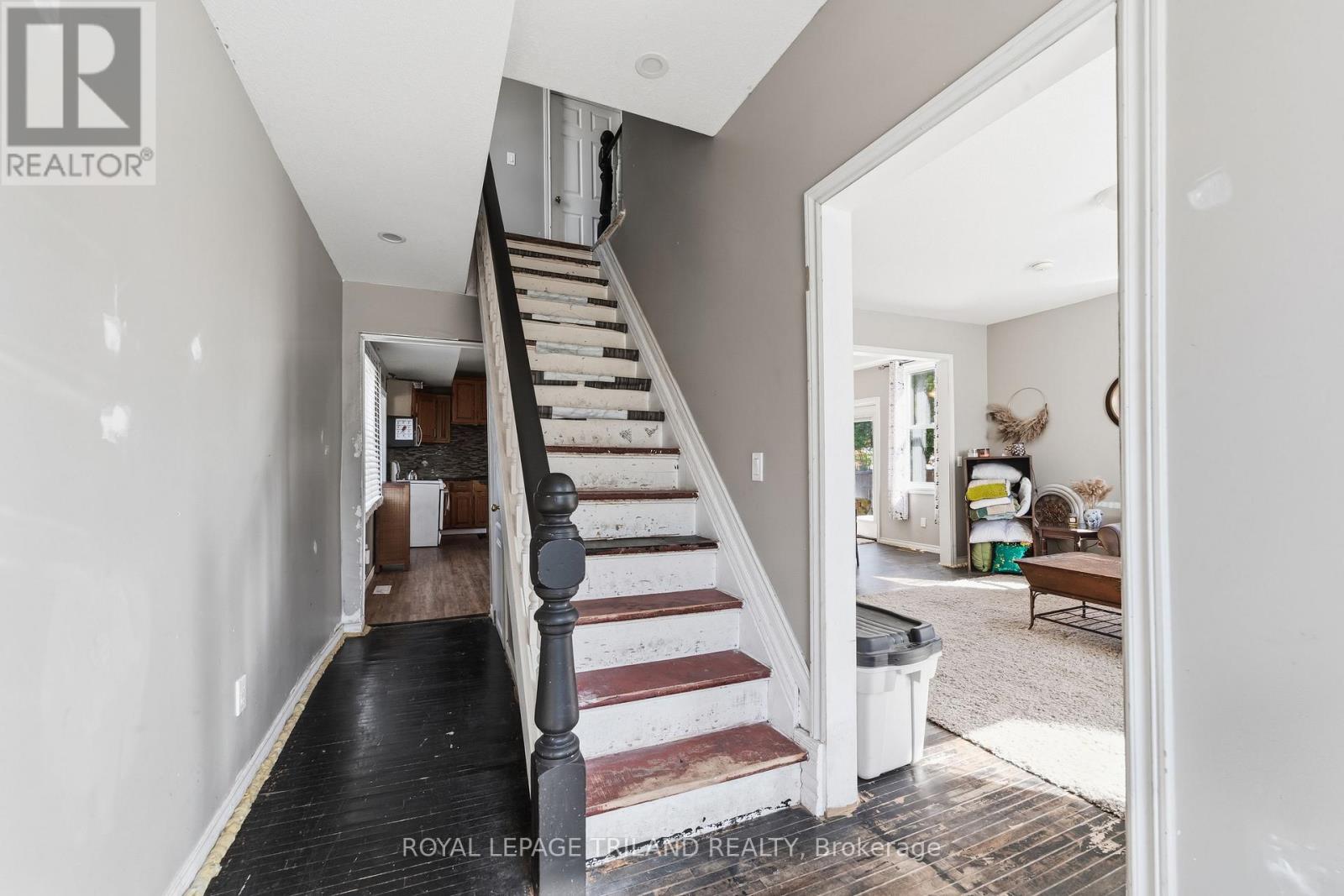 15 Dundas Street Property Photo 18